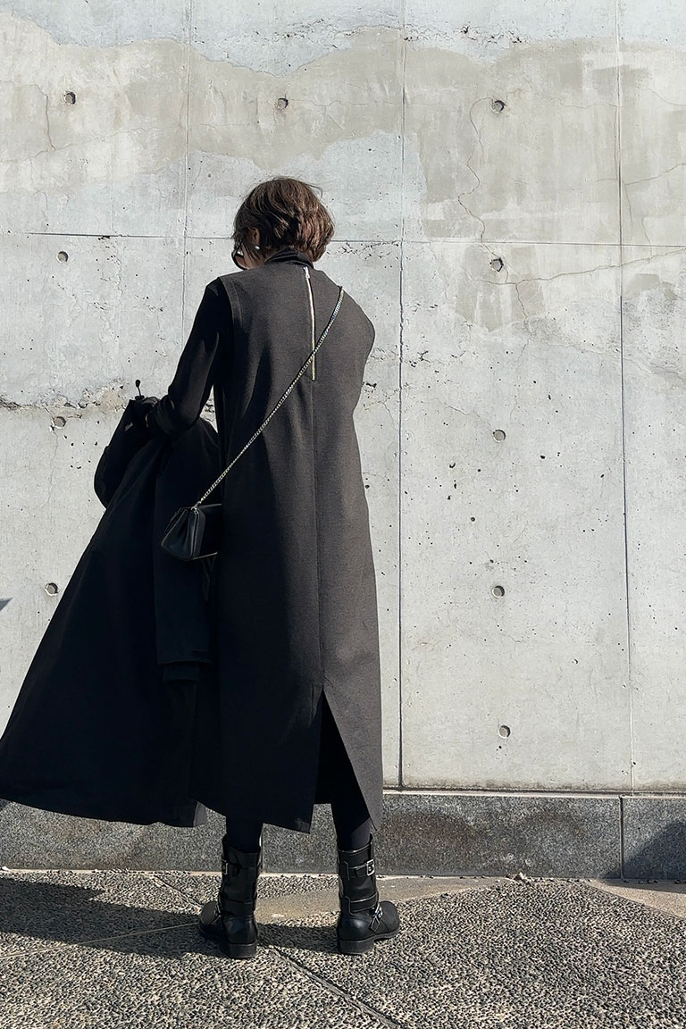 ラフにドレスアップ4