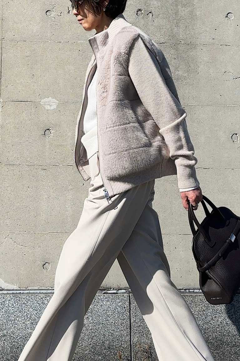 アイボリーに染まる3