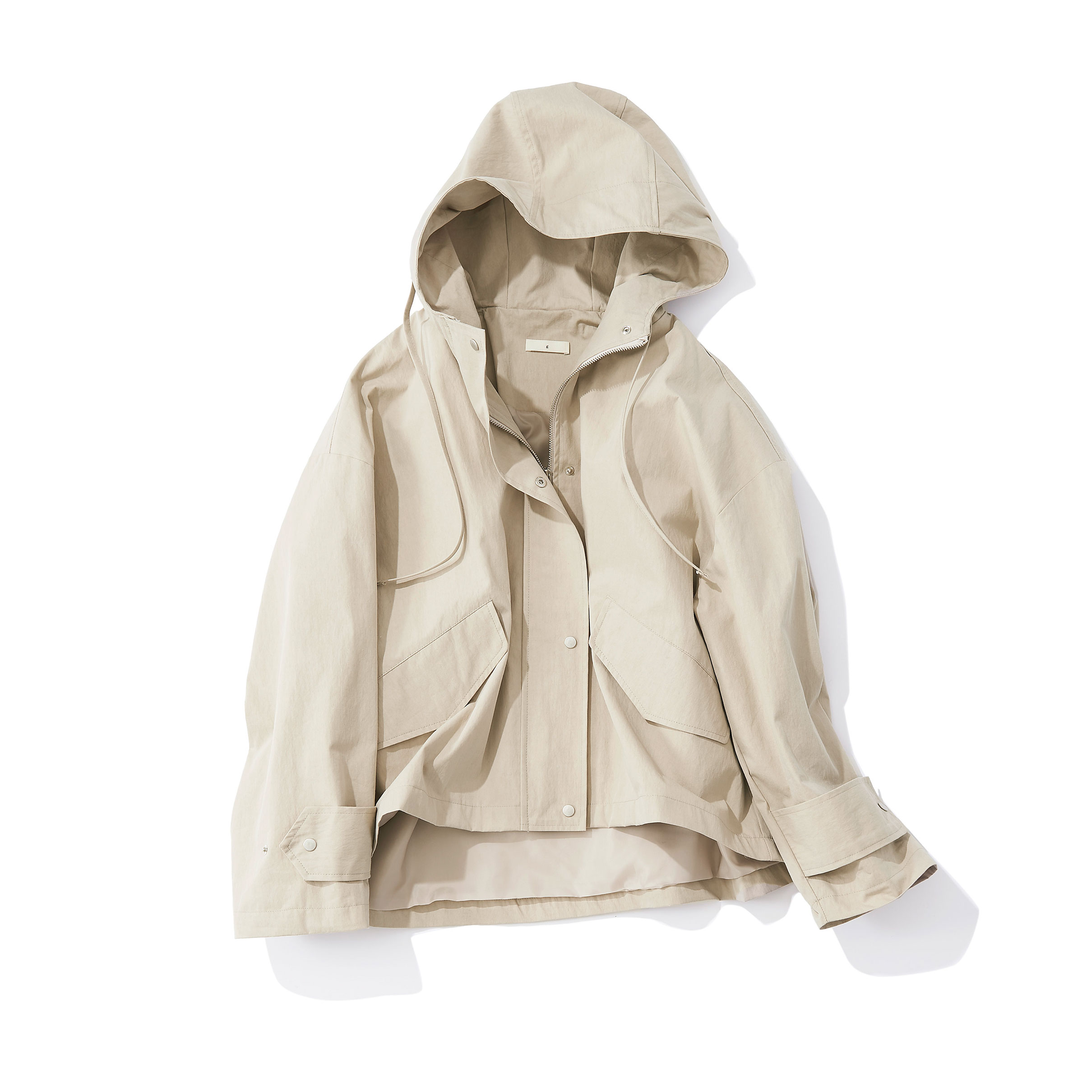 フワッとアウター